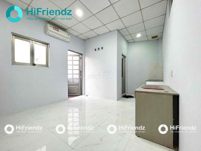 CHO THUÊ PHÒNG BANCOL - SẲN MÁY LẠNH - SÁT BÊN ĐẦM SEN - VHU