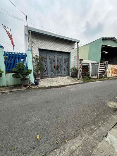 CHỦ CẦN BÁN CĂN NHÀ 1TRIỆT 1LẦU P.PHÚ THỌ TDM