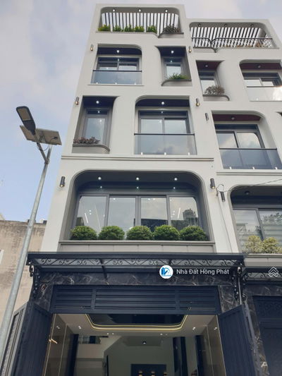 HOT- Nhà xinh nội thất cao cấp DTSD 192m2 (4pn + Gara xe hơi) đường 10m, P. TCH Q12