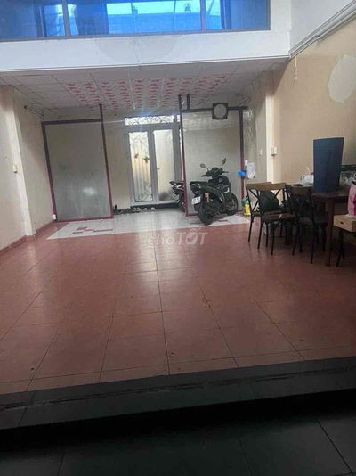 Cho thuê mặt bằng kinh doanh mặt tiền Phan Văn Trị