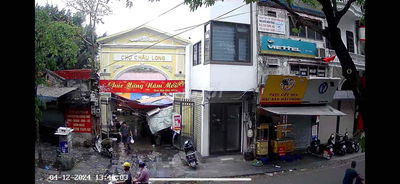 Bán nhà mặt phố tiện KD. khách sạn