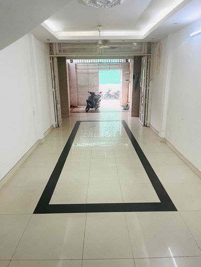 Nhà 4 Tầng 90m2(4x23) Ngay Quốc Hương,Thảo Điền,Q2