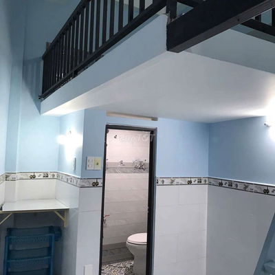 CHO 1 NỮ THUÊ PHÒNG TRỌ