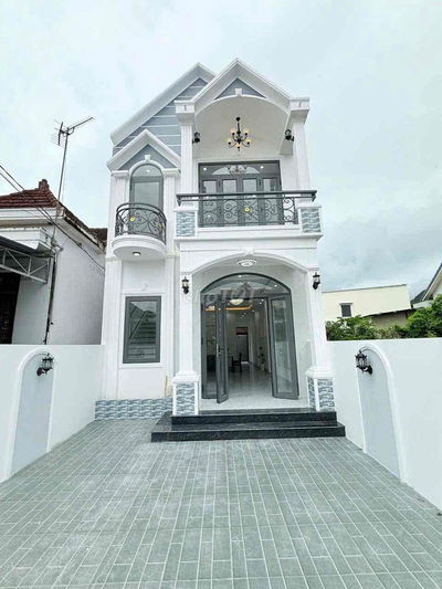 Ngộp Bank cần bán gấp nhà 120m, Hẻm Xe Hơi, Ở ngay