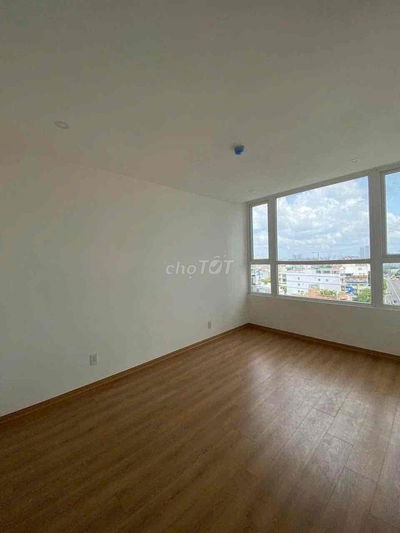 Cho thuê căn The Western Capital 7,5 triệu