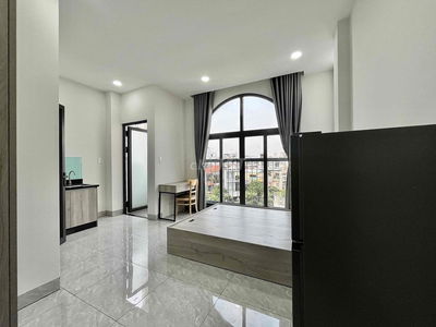 CHO THUÊ PHÒNG STUDIO BAN CÔNG FULL NỘI THẤT CAO CẤP SÁT ĐH VĂN LANG