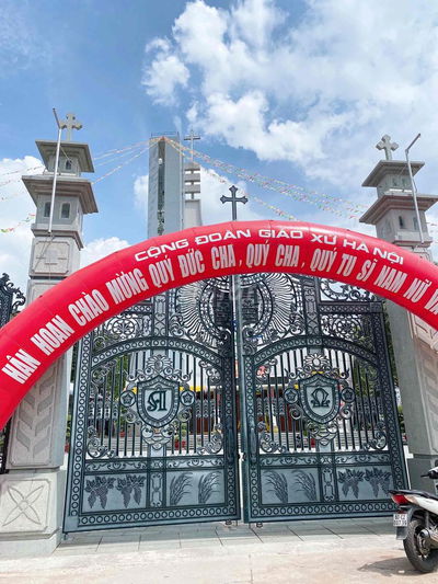 Bán căn nhà mặt tiền kinh doanh gần giáo xứ Hà Nội phường Tân Biên