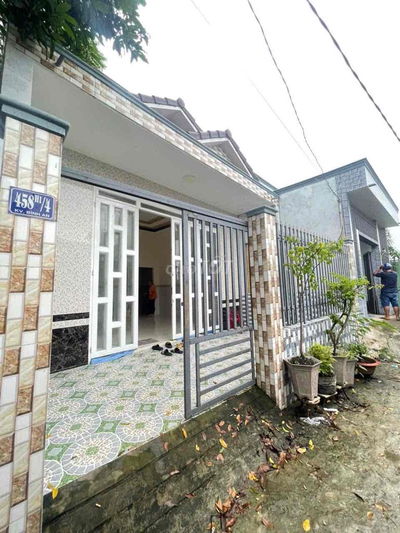 Cho thuê nhà nguyên căn 6x17m 2phòng gần Cầu Bà Bộ QL91B