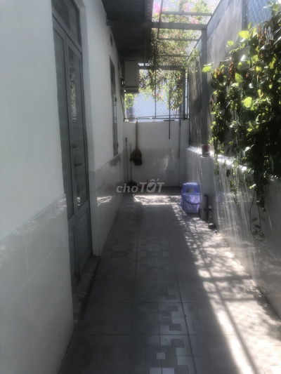 PHÒNG TRỌ RỘNG 40m THOÁNG MÁT YÊN TĨNH GẦN GIGAMAL