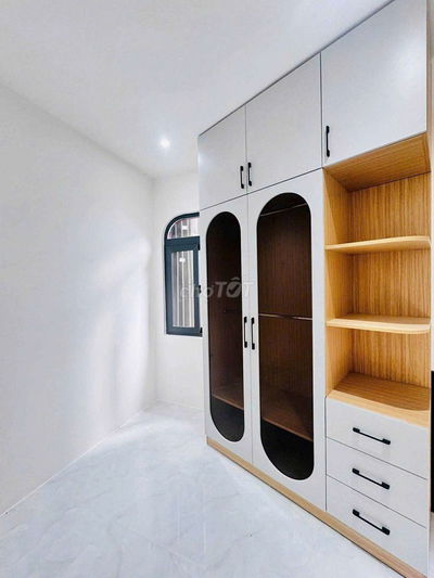 Nhà 2 tầng mới đẹp Trần Quang Khải Q1 - DT: 10m2 - chỉ 1tỷ79