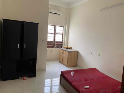 mình còn 2ptrọ đủ nội thất sát trường Kiến trúc