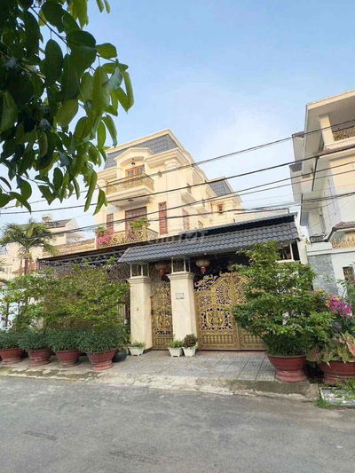 Cần Bán Biệt Thự ngay công viên gần Đường Hoàng Diệu 2,khu Tri Thức