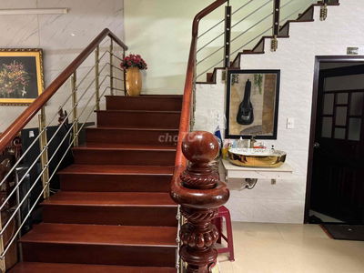 Nhà Nguyên căn cho Thuê