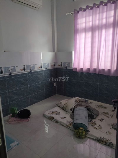 BÁN NHÀ TƯỜNG 20CM XÂY KIÊN CỐ 5X12, 1 TRỆT 3 LẦU 5.4 TỶ