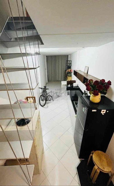 Cho thuê nhà full NT - 1 trệt 2lầu - hẻm Nam Kỳ Khởi Nghĩa - Quận 3