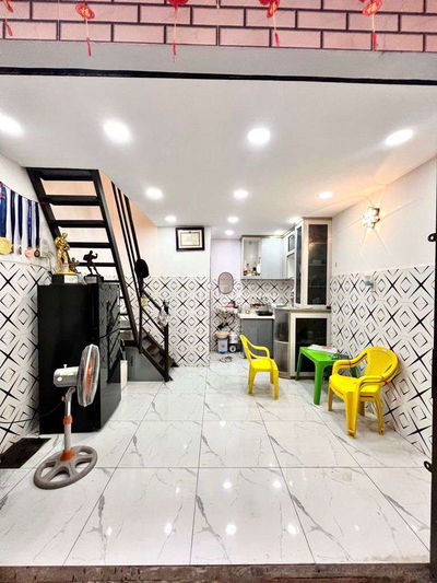 🏘 Kế Bà Hom - Chợ Phú Lâm - Sát Mặt Tiền - 3 Tầng,Chỉ 2,xty