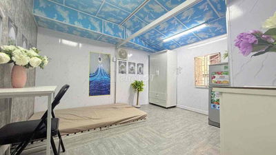 4.9tr CHDV 2PN , Đoàn văn bơ , cửa sổ , ngay gần ngã tư xóm chiếu