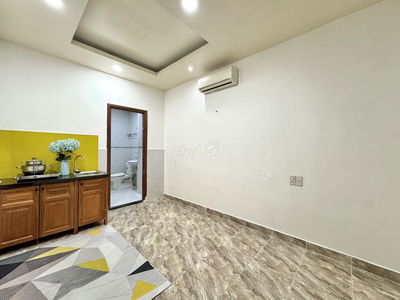 PHÒNG CAO CẤP NGAY CẦU VƯỢT 3/2 – 5’ ĐI ĐH BÁCH KHOA