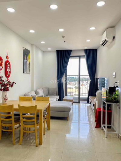 Chính chủ cho thuê căn hộ 2 PN full nội thất đẹp