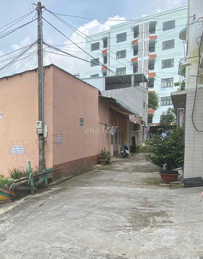 nhà trọ cho thuê lâu dài, sạch sẽ,thuận tiện,tiện lợi..