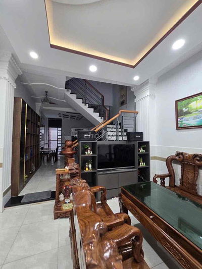 NHÀ CHO THUÊ: 3 lầu 6PN Tân kỳ Tân Quý