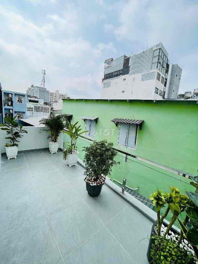 Bản gấp nhà hẻm rộng quận 7.Đường Nguyễn Thị thap.