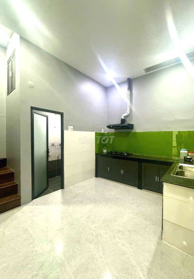 Kề bên Aeon celadon - 5,2 tỷ - 50m2 - hẻm 4m - 2 tầng BTCT - Tân Phú