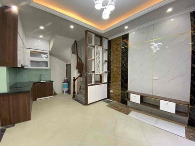 Bay nhanh . Gốc Đề Minh Khai 35M- giá 6.65 tỷ -3 n