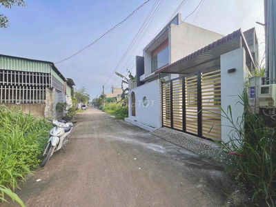 CẦN BÁN NHÀ XÃ AN VIỄN GẦN SÂN BAY LONG THÀNH