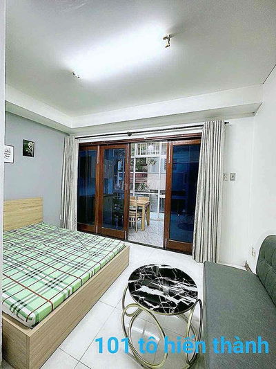 Cho Thuê Căn Hộ 1PN Tách Bếp Bancol Rộng 40m2 Ngay Bắc Hải Q10