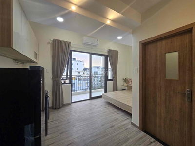 Studio Ban công + Máy giặc riêng trống sẵn tại Huỳnh Tấn Phát