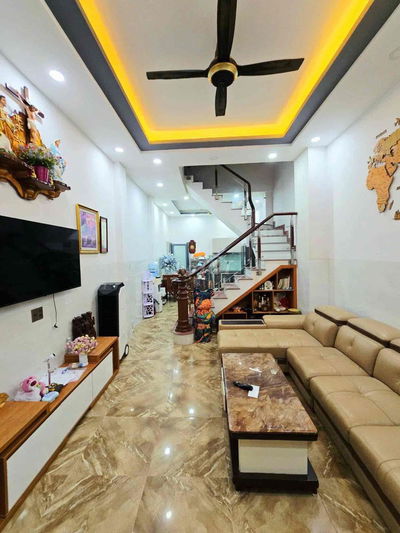 NHÀ Mặt Tiền 4 tầng  , Gần Ng Duy Trinh , CNC Q9