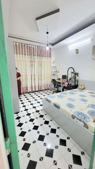 🏠Bán nhà,  Đường Bùi thế Mỹ P 10 Tân Bình 30M2, 3 tầng giá: 4,6Tỷ TL