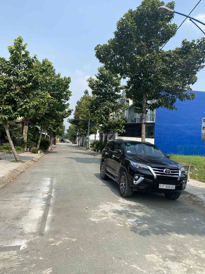 Mặt tiền , Mỹ Hạnh Nam, Đức Hòa, DT: 4x16,5m