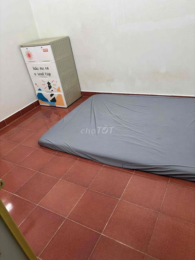 Phòng trọ sang sạch đẹp, có nội thất cho nhân viên 12m2 phường 13 Tân
