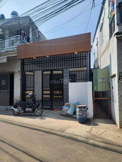 Nhà gần Ngã Tư Chiêu phường Tân Đông Hiệp Tp Dĩ An