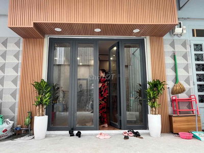 Bán nhà full nội thất cao cấp