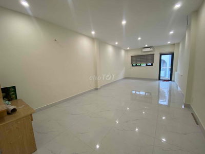 Văn phòng cho thuê tại khu Bàu Cát - Tân Bình