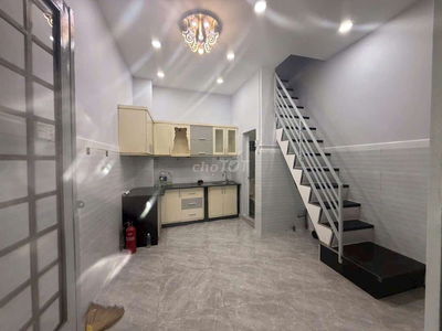 Nhà Mới 3 Tầng 18m2 Trần Hưng Đạo Quận 5 3PN 3WC Cách HXH Vài Bước