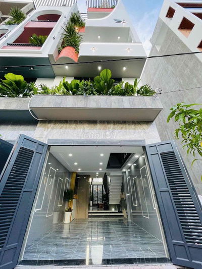 Bán gấp nhà 3 lầu ST Nội Thất cao cấp giá 6 tỷ 950,Thạnh Xuân 25.Q12