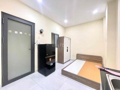 CĂN HỘ FULL NỘI THẤT CỬA SỔ THOÁNG –LÊ TRUNG NGHĨA