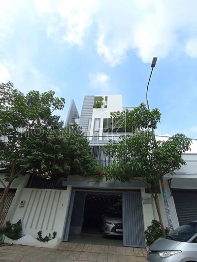 Cho Thuê Nhà MT Bàu Cát 2 , P.14, Q.Tân Bình, DT: 6x17m, Trệt 3 Lầu