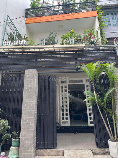 NHÀ BÁN TẶNG FULL NỘI THẤT - ĐÓN TẾT TƯNG BỪNG - NGANG 5M -GIÁ 9TY950