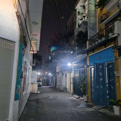 SIÊU PHẨM  5 TẦNG  6PN  HXH  DT 25TR/TH  PHẠM VĂN CHIÊU GV GIÁ 7,9 TỶ