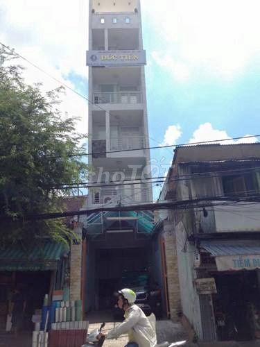 Cần sang gấp căn nhà mặt tiền 6 lầu có thang máy số 10 Phú Thọ