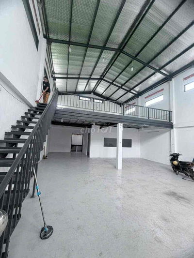 Kho Mới Xây Xong 1/ Trường Chinh, Đường Xe Tải