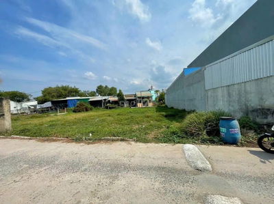 Đất thổ gần chợ Ấp 7 Bình Mỹ ngộp bán nhanh