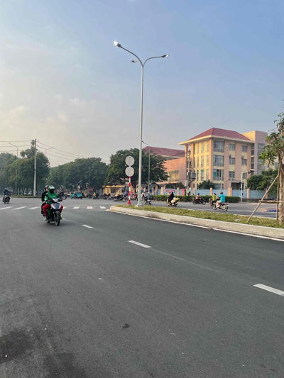 LÊ TRỌNG TẤN-ĐH CÔNG THƯƠNG-96M2(6x16)-7 ti xíu