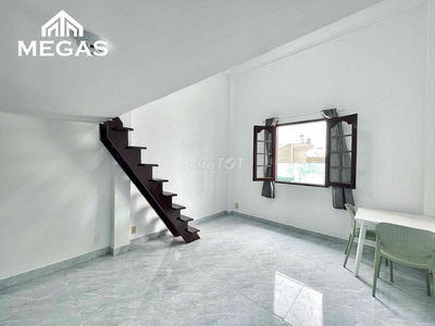 CĂN HỘ DUPLEX CỬA SỔ THOÁNG - GẦN CẦU VƯỢT 3/2 Q10