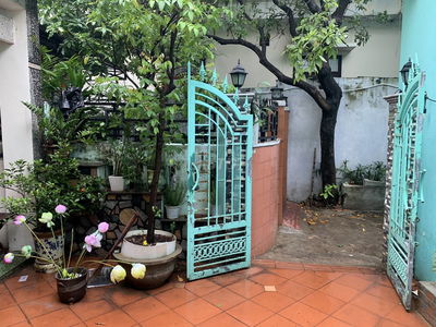 Nhà sau lưng căn mặt tiền Nguyễn Huệ, 5,7x24m, 138m2, 2 tầng